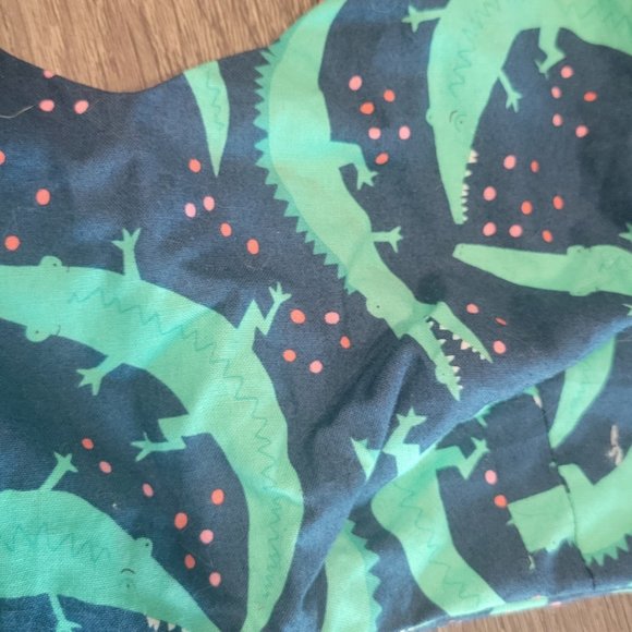 Retro Handmade Balconette Crop Top with Cute Alligator Pattern - Picture 2 of 4